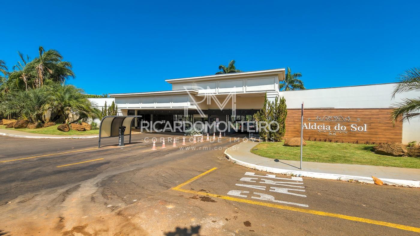 Casa de Condomínio à venda com 4 quartos, 360m² - Foto 4