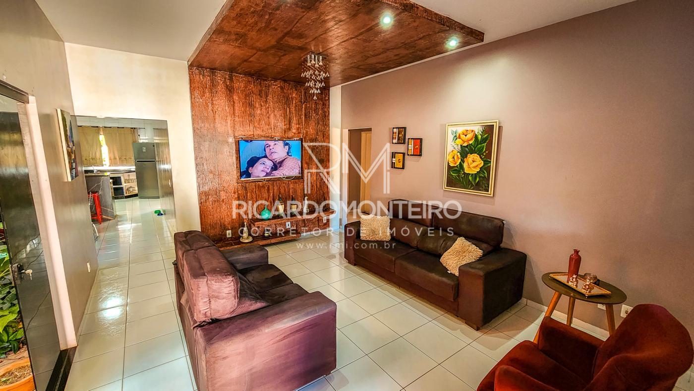 Casa à venda com 3 quartos, 360m² - Foto 3