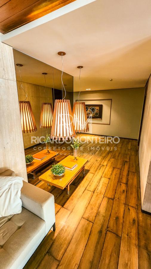 Apartamento à venda com 4 quartos, 209m² - Foto 4