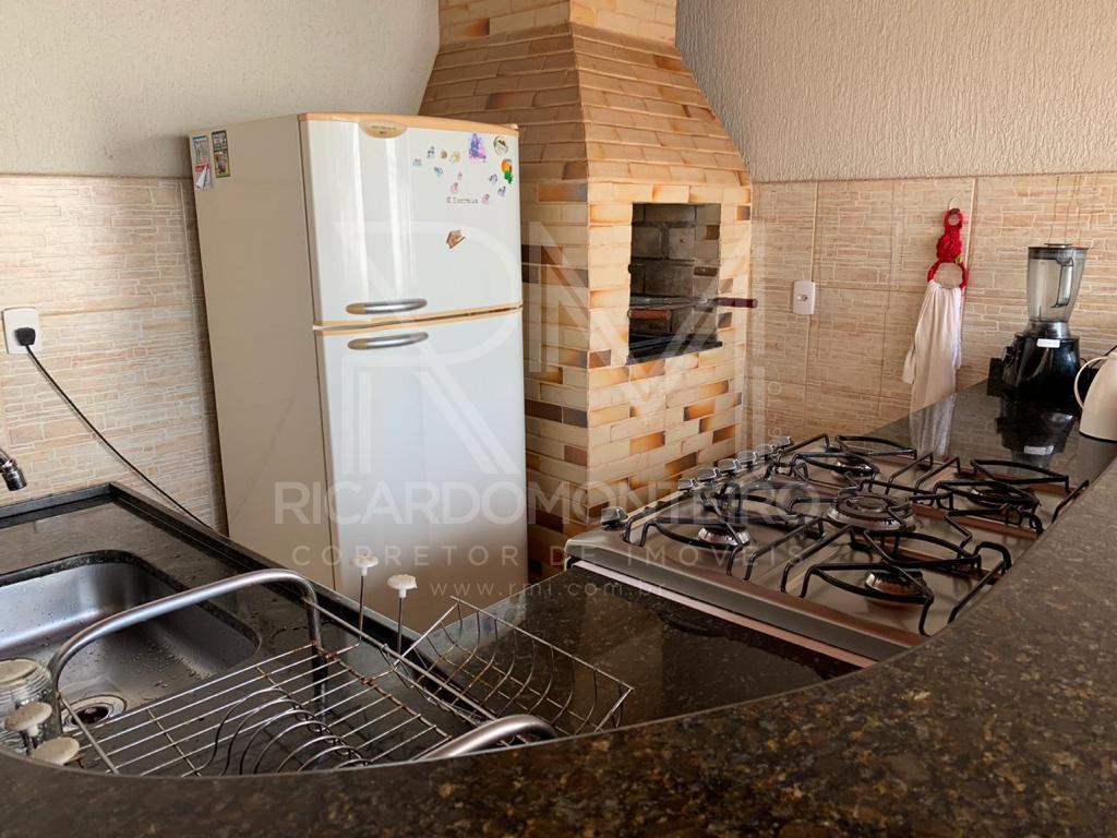 Sobrado à venda com 4 quartos, 300m² - Foto 24