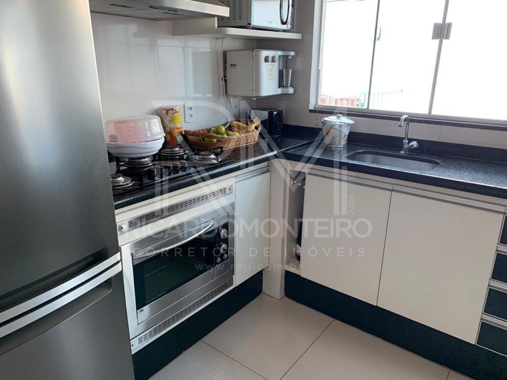 Sobrado à venda com 4 quartos, 300m² - Foto 12