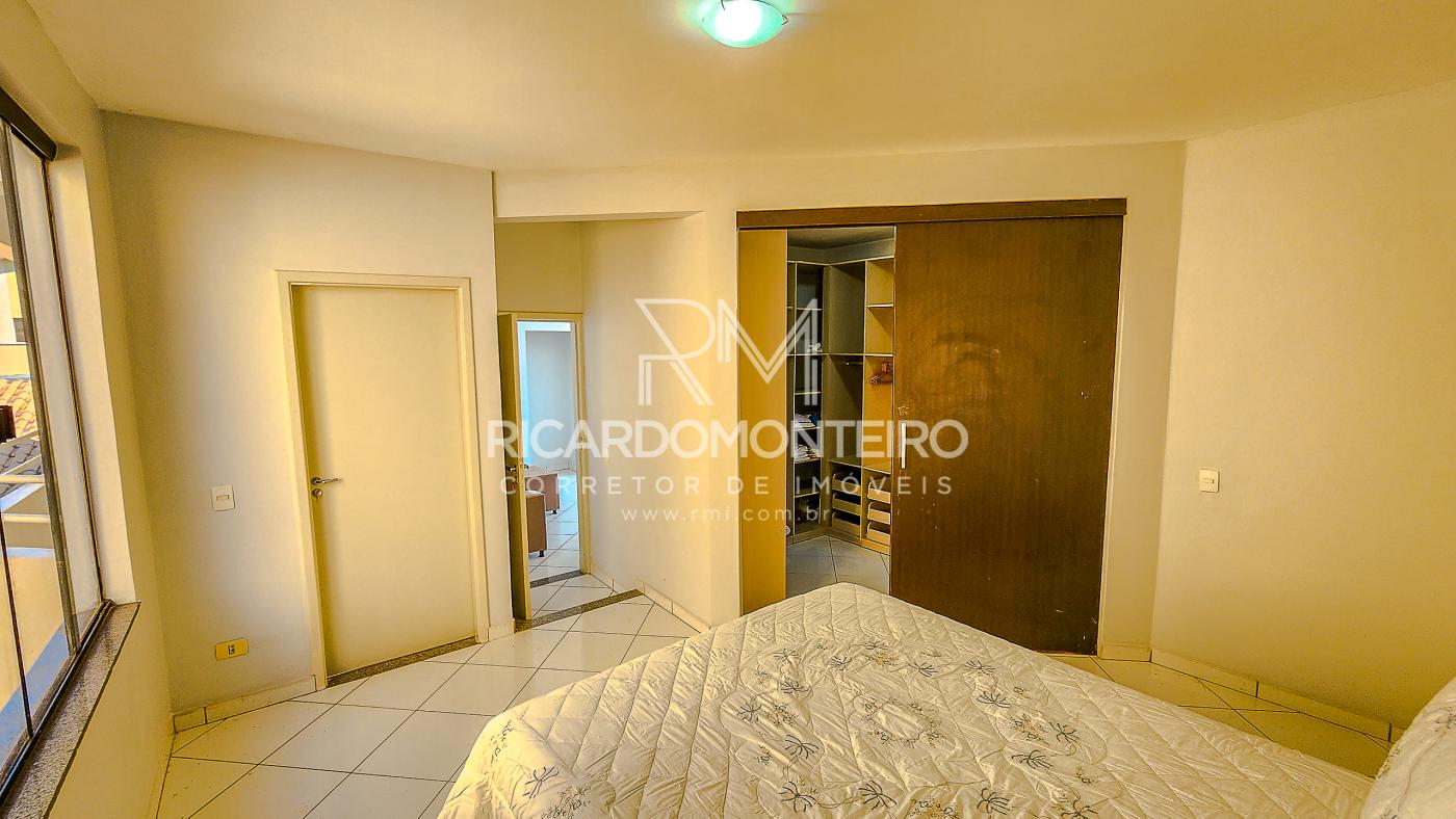 Casa à venda com 4 quartos, 360m² - Foto 21