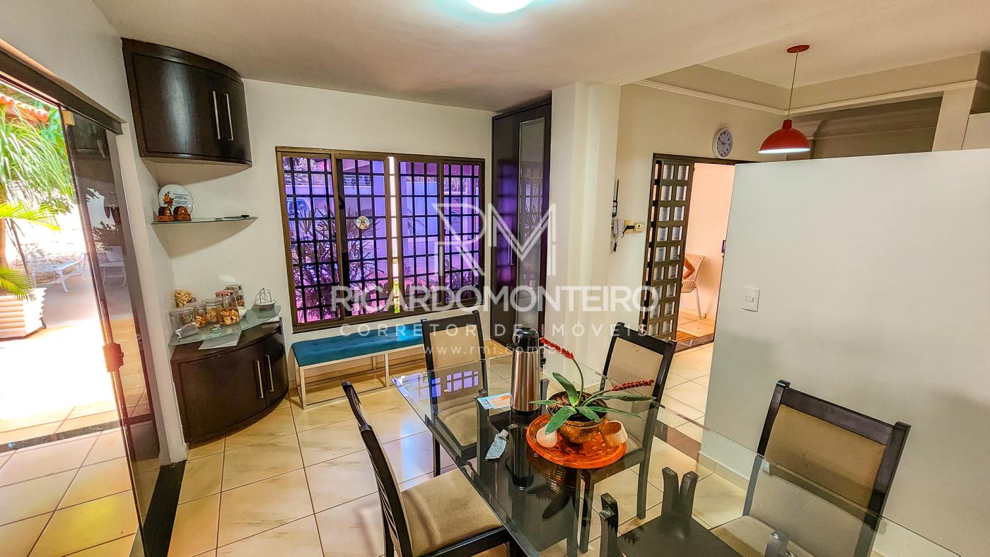 Casa à venda com 5 quartos, 72m² - Foto 3