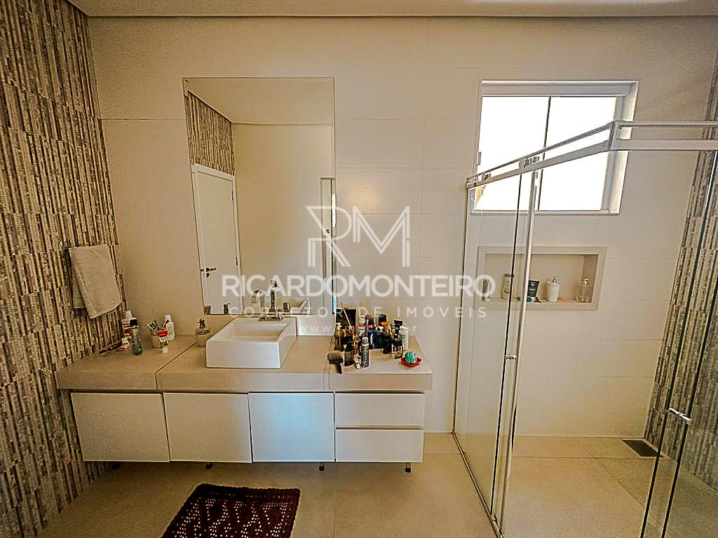 Casa de Condomínio à venda com 5 quartos, 720m² - Foto 17