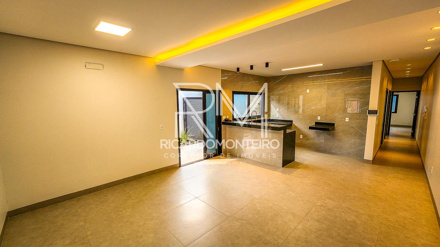 Casa à venda com 3 quartos, 222m² - Foto 4