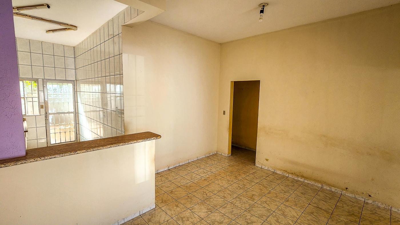 Casa à venda com 3 quartos, 200m² - Foto 8