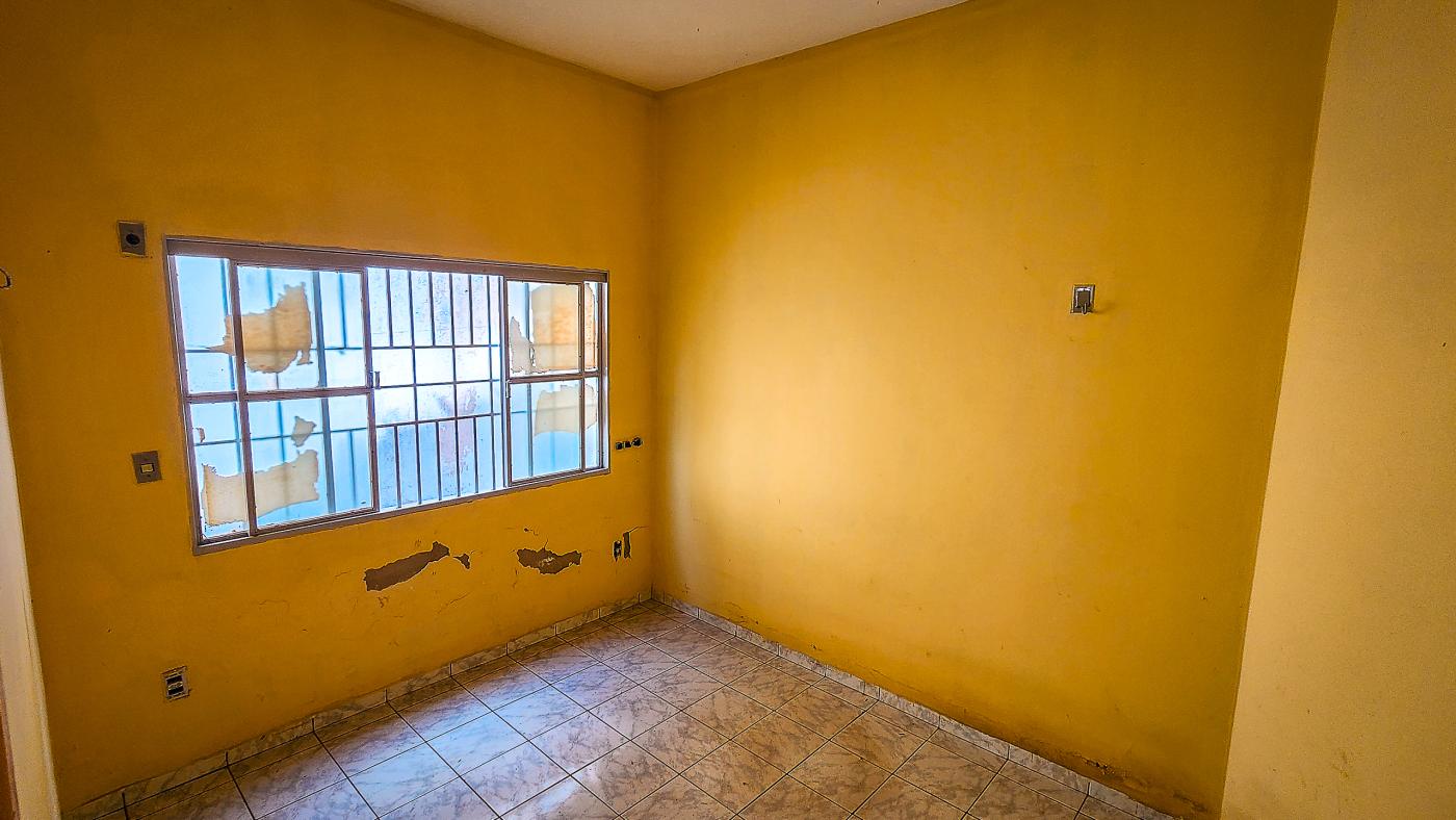 Casa à venda com 3 quartos, 200m² - Foto 10