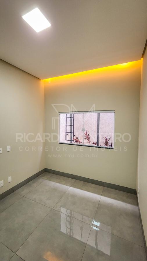 Casa à venda com 3 quartos, 360m² - Foto 11