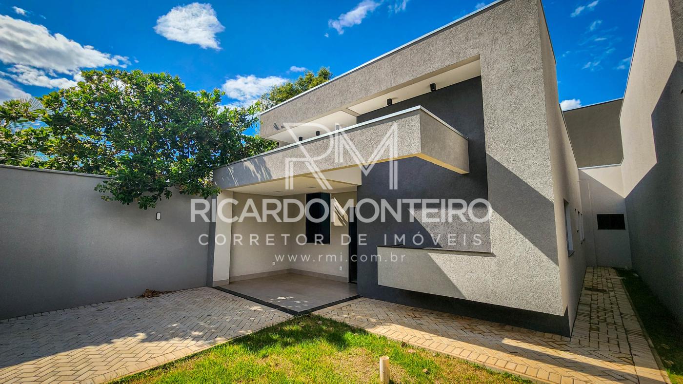 Casa à venda com 3 quartos, 164m² - Foto 1