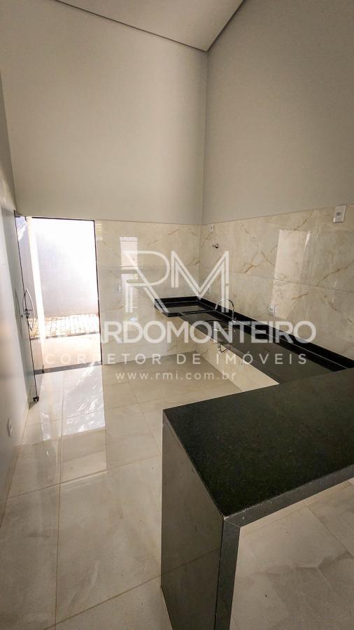 Casa à venda com 3 quartos, 164m² - Foto 5